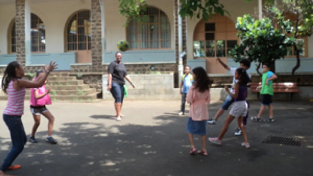 5121949-7643331