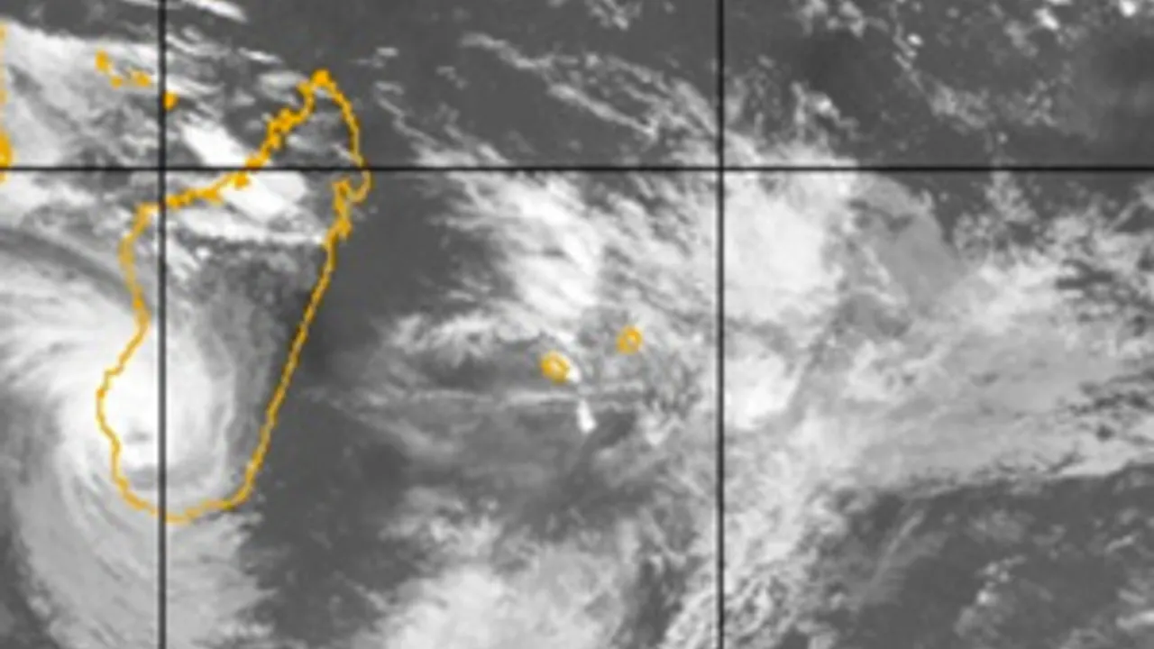 5255110-7842526