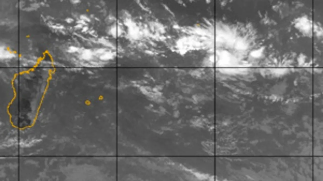 5291930-7896825