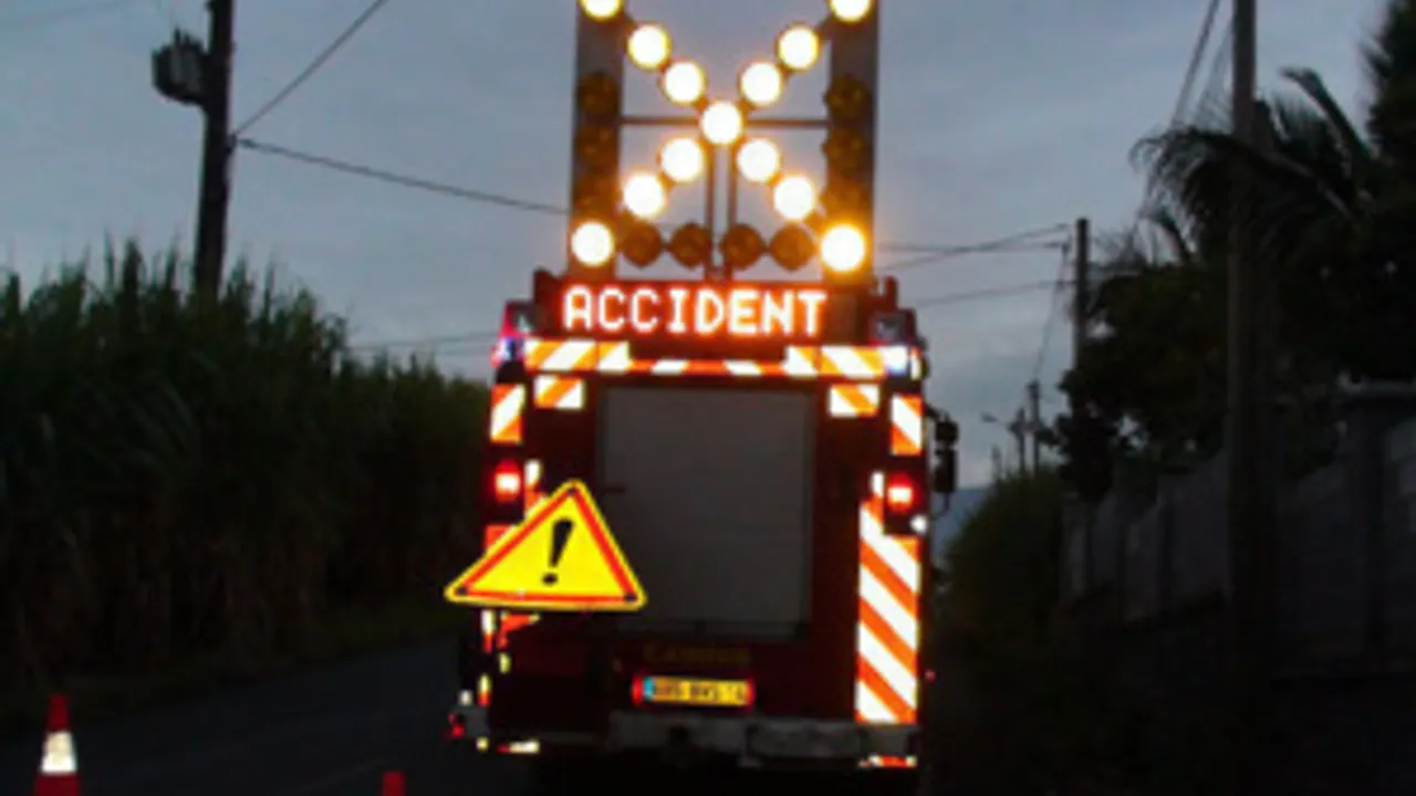 5594855-8344206