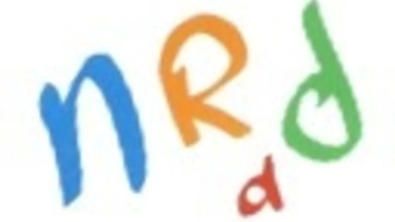 5776971-8611865