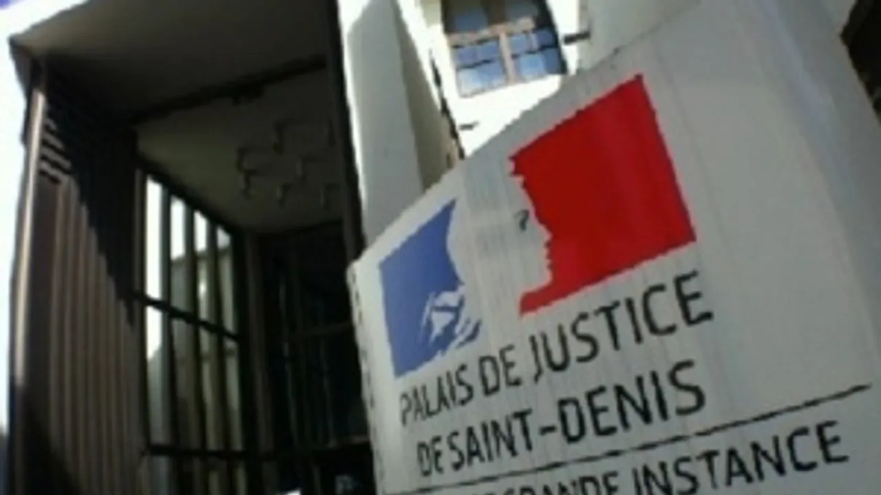 6383635-9628671