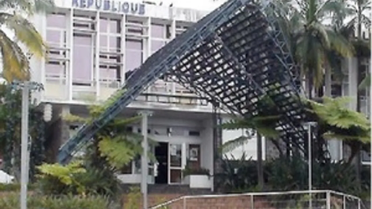 6596238-9949722