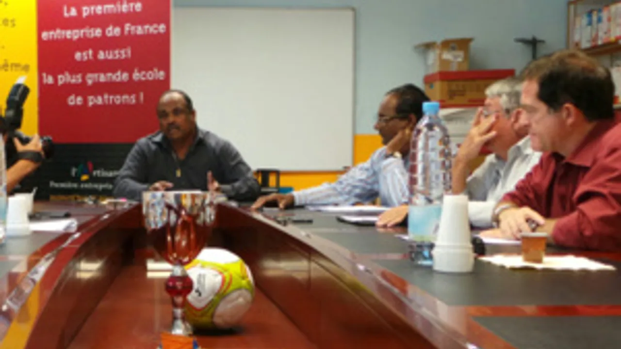 6632792-10005410