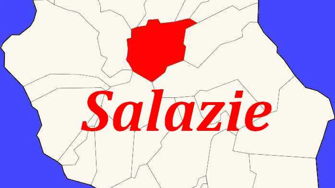 8620373-13593722