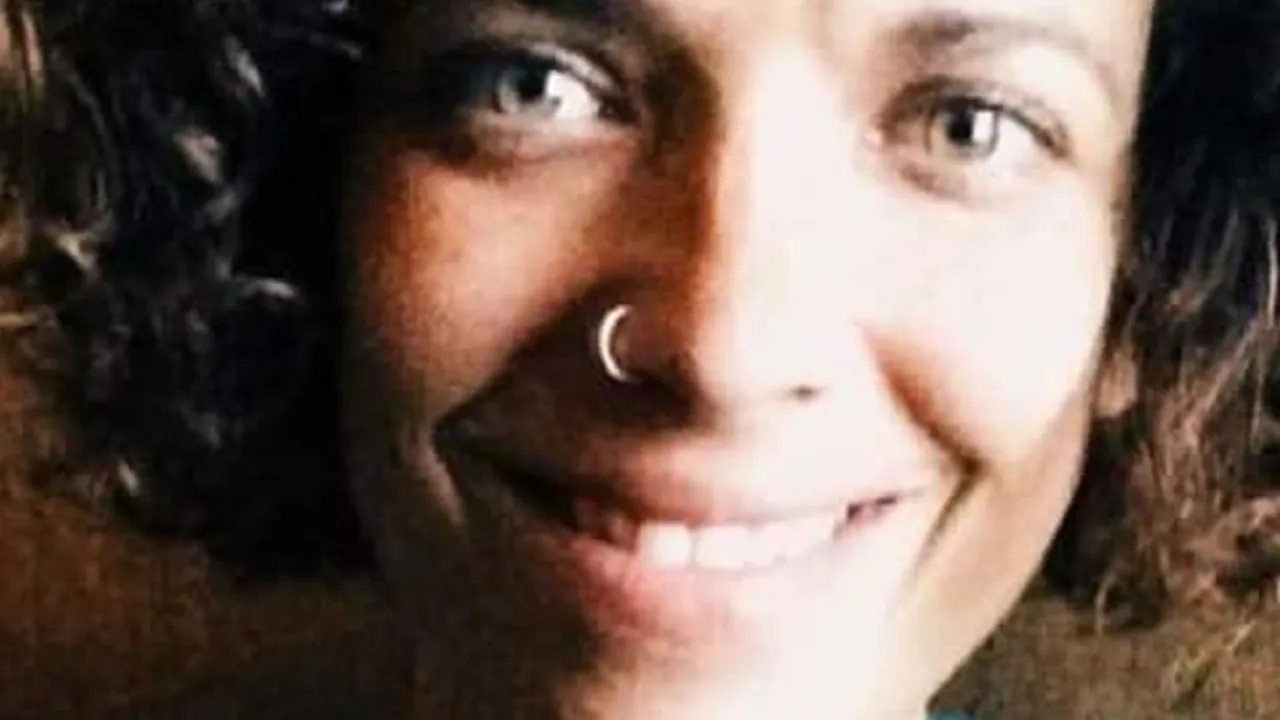 10064987-16369948
