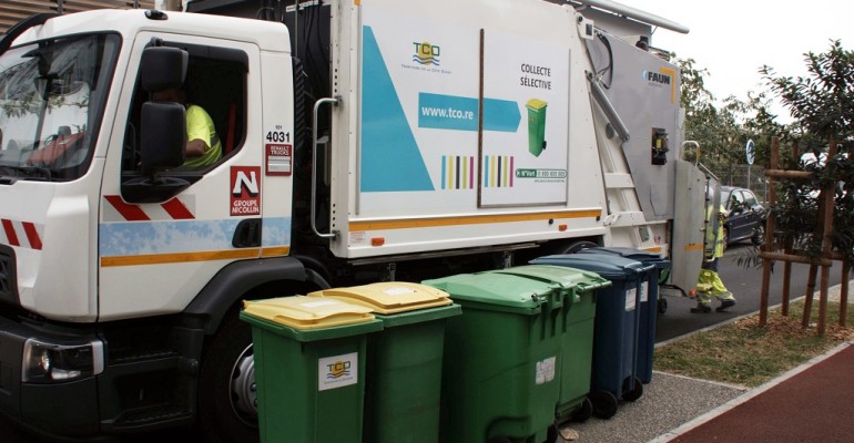 24566814-26337615