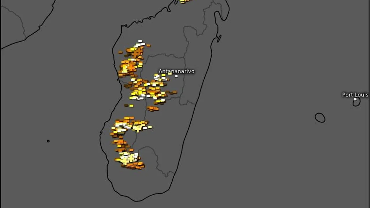27601132-27702646