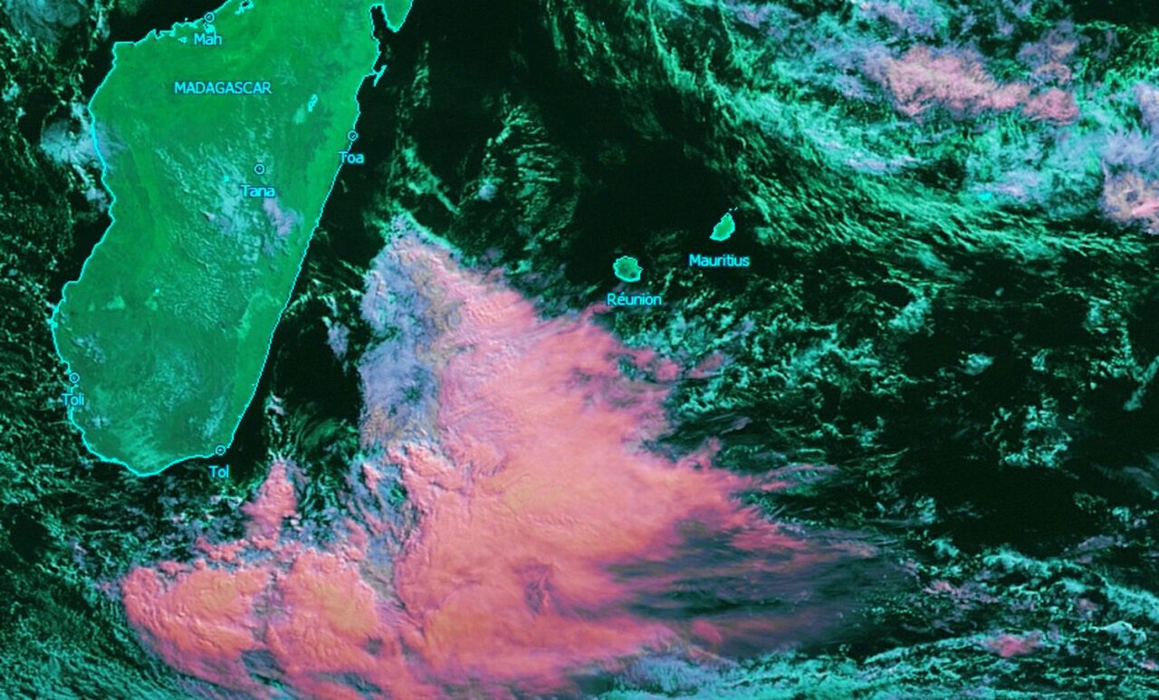 34310322-31391146