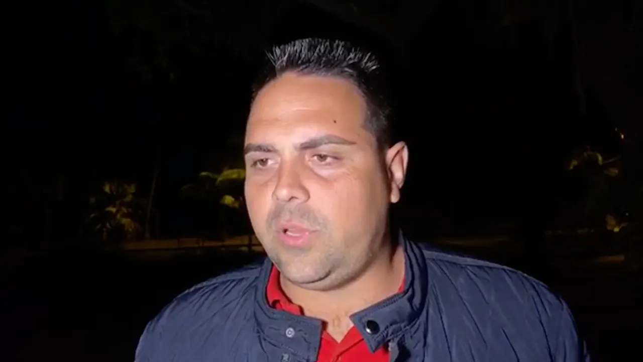48584290-38078734