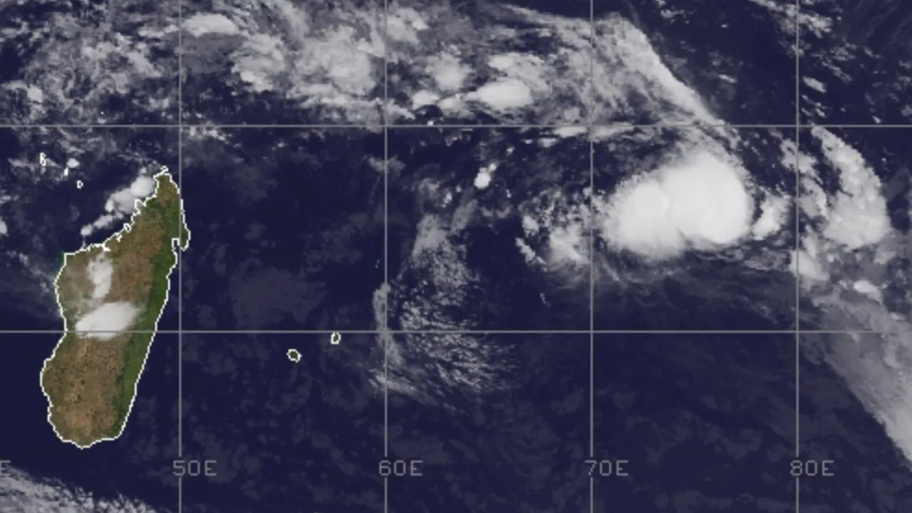 52760389-40120840
