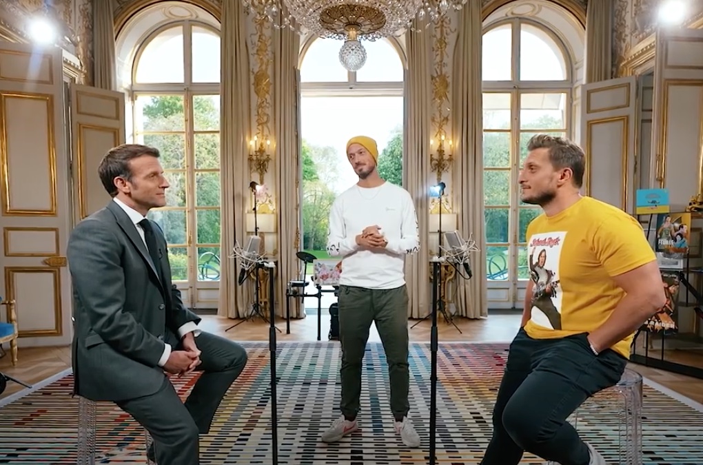 Emmanuel Macron dans une vidéo avec les youtubeurs McFly et Carlito
