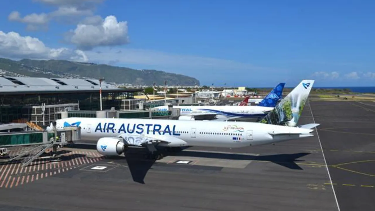 avion aéroport Gillot air austral Taxe