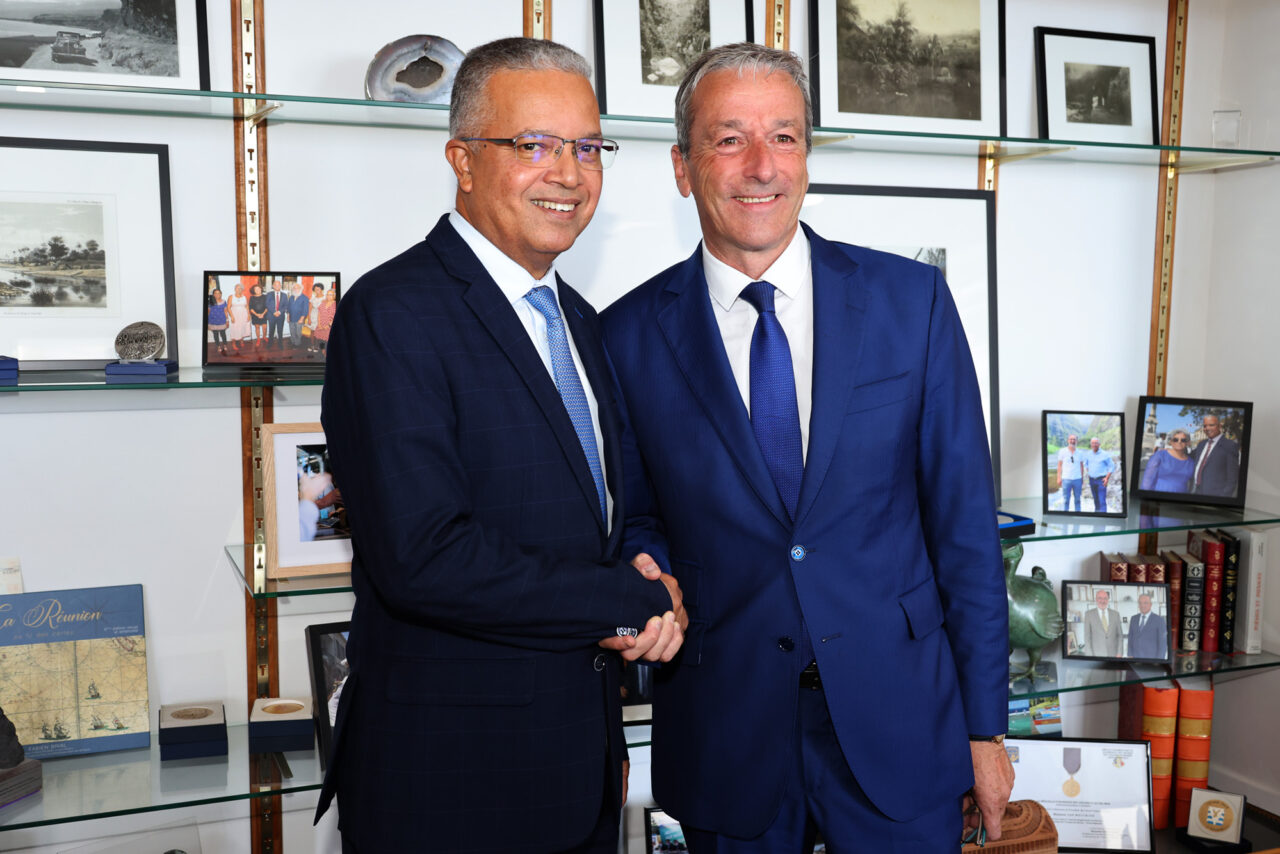 Philippe Vigier et Cyrille Melchior -departement-le-president-cyrille-melchior-recoit-le-ministre-des-outre-mer-philippe-vigier