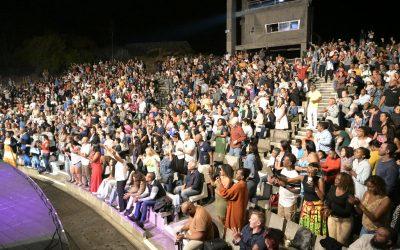 Le Téat Plein Air complet : 1000 spectateurs pour soutenir 1000 Sourires