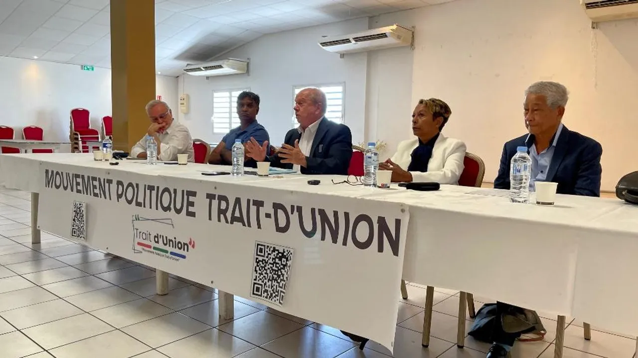 trait d'union