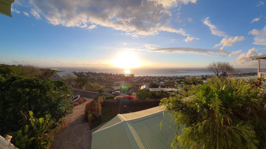 À La Réunion, le boom des locations meublées participe à la crise du logement