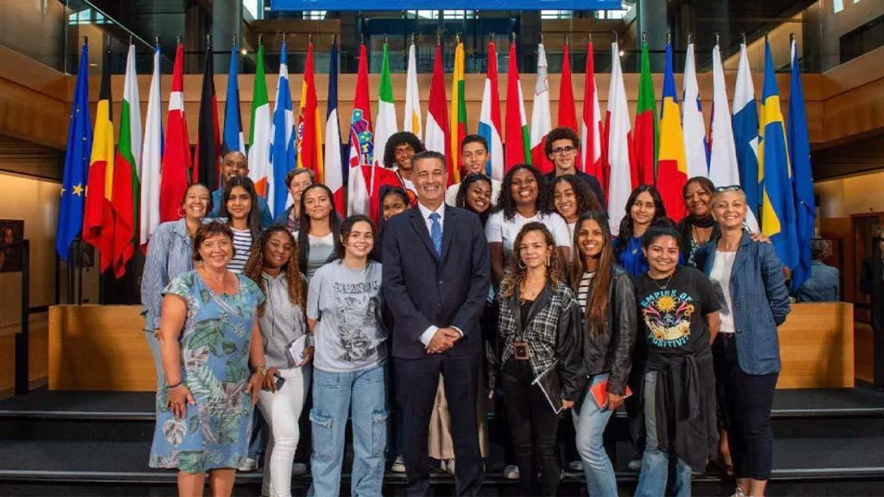 stéphane bijoux parlement européen élèves amiral bouvet lycée