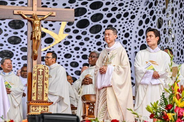 Ordination de Pascal Chane-Teng