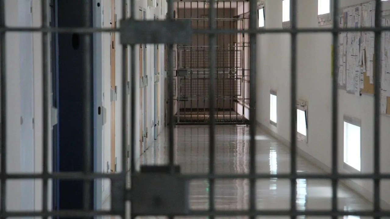 couloir prison prison