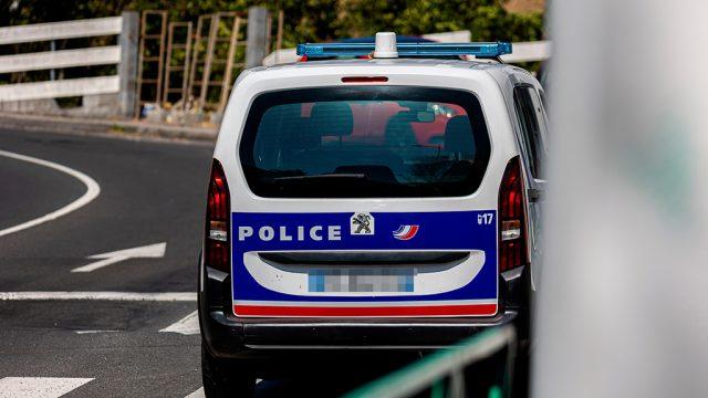 Véhicule de la police nationale