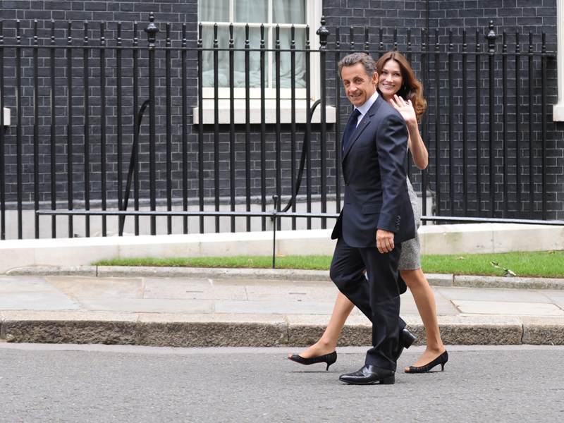 Carla Bruni entendue par les enquteurs dans l'affaire du financement  libyen de Nicolas Sarkozy