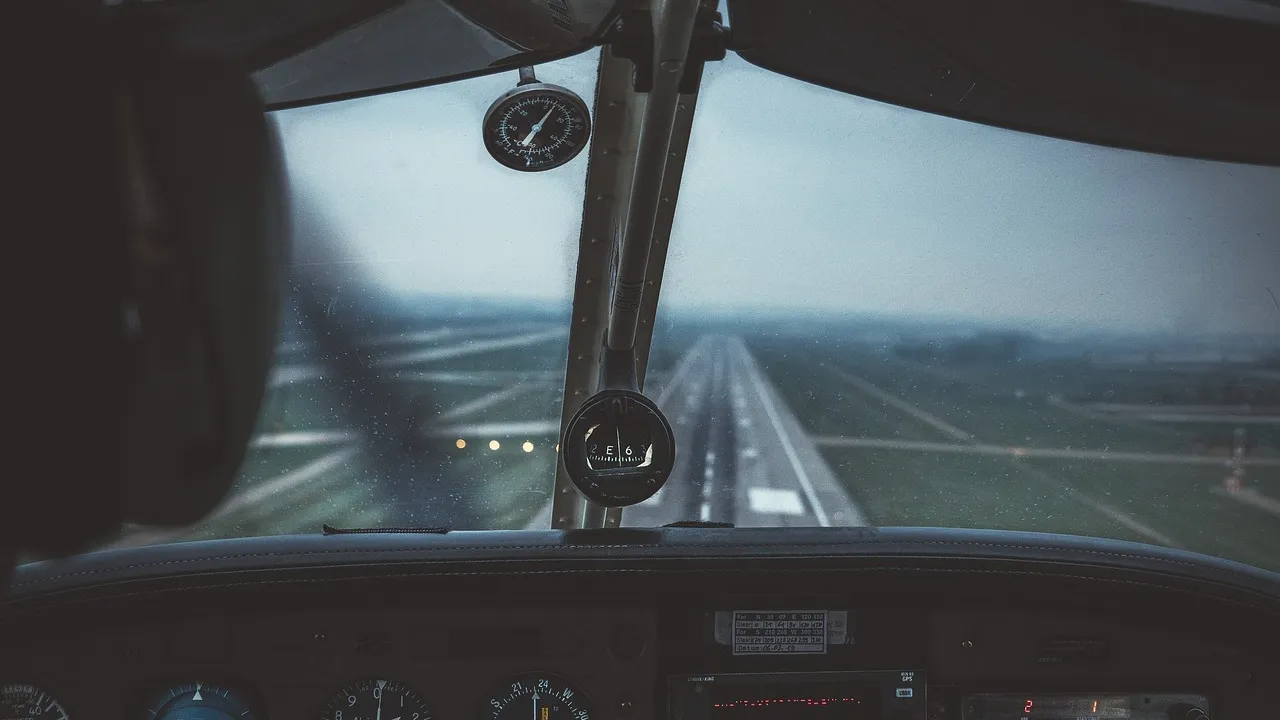 cockpit-4598188_1280 Pixabay