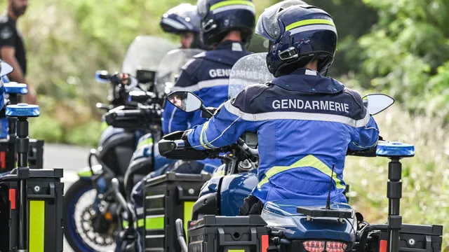 GENDARMERIE-115