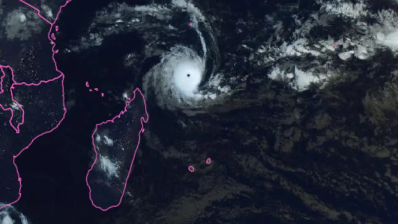 cyclone chido