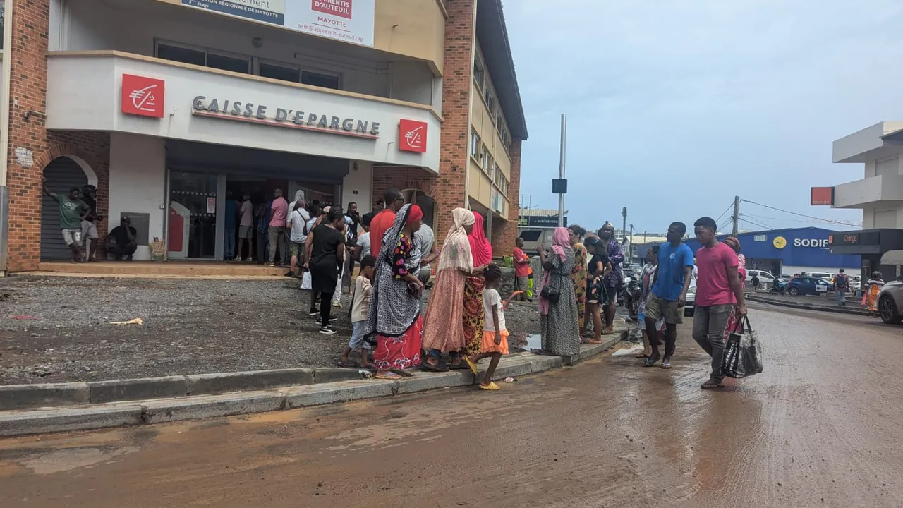 Distributeurs billets Mayotte Mayotte cash