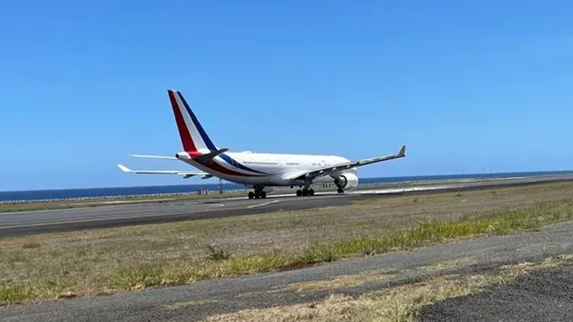 Boeing Macron