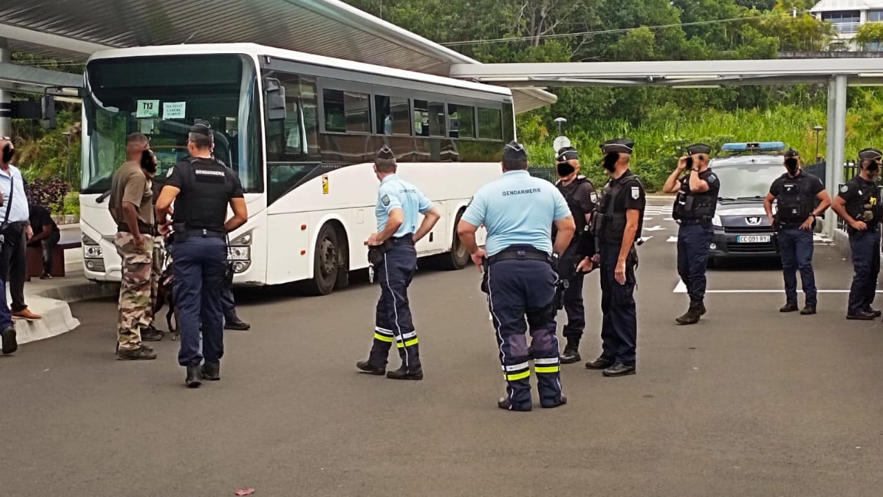 gendarmes gare routière carsud