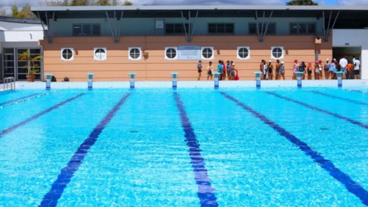 piscine michel debré saint-andré