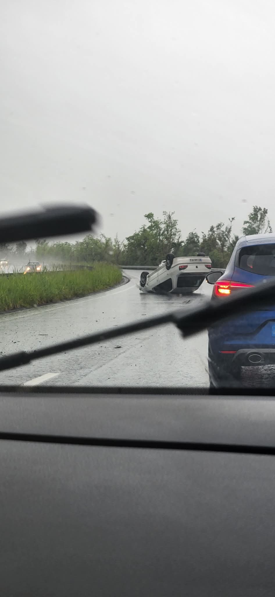 Pluie dans le Nord et l'Est