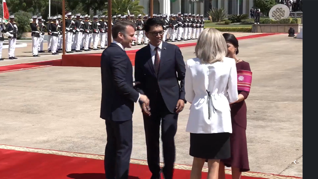 Madagascar, Macron