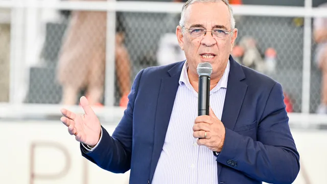 Gilles Hubert gilles hubert