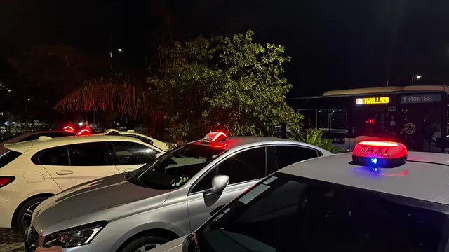 Taxis Taxis