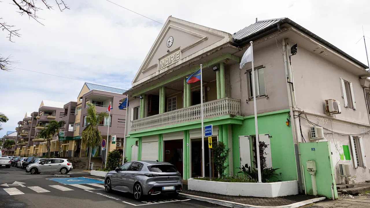 Mairie Sainte Suzanne (7)
