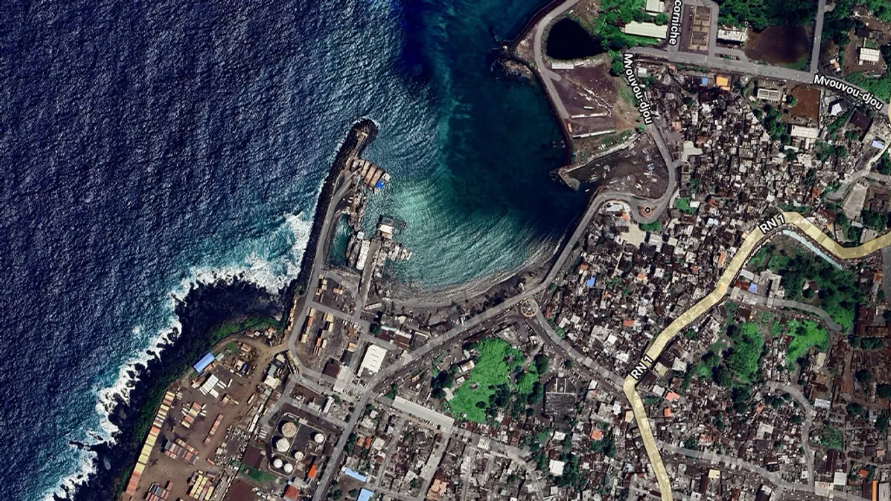 Moroni Comores, pétrole