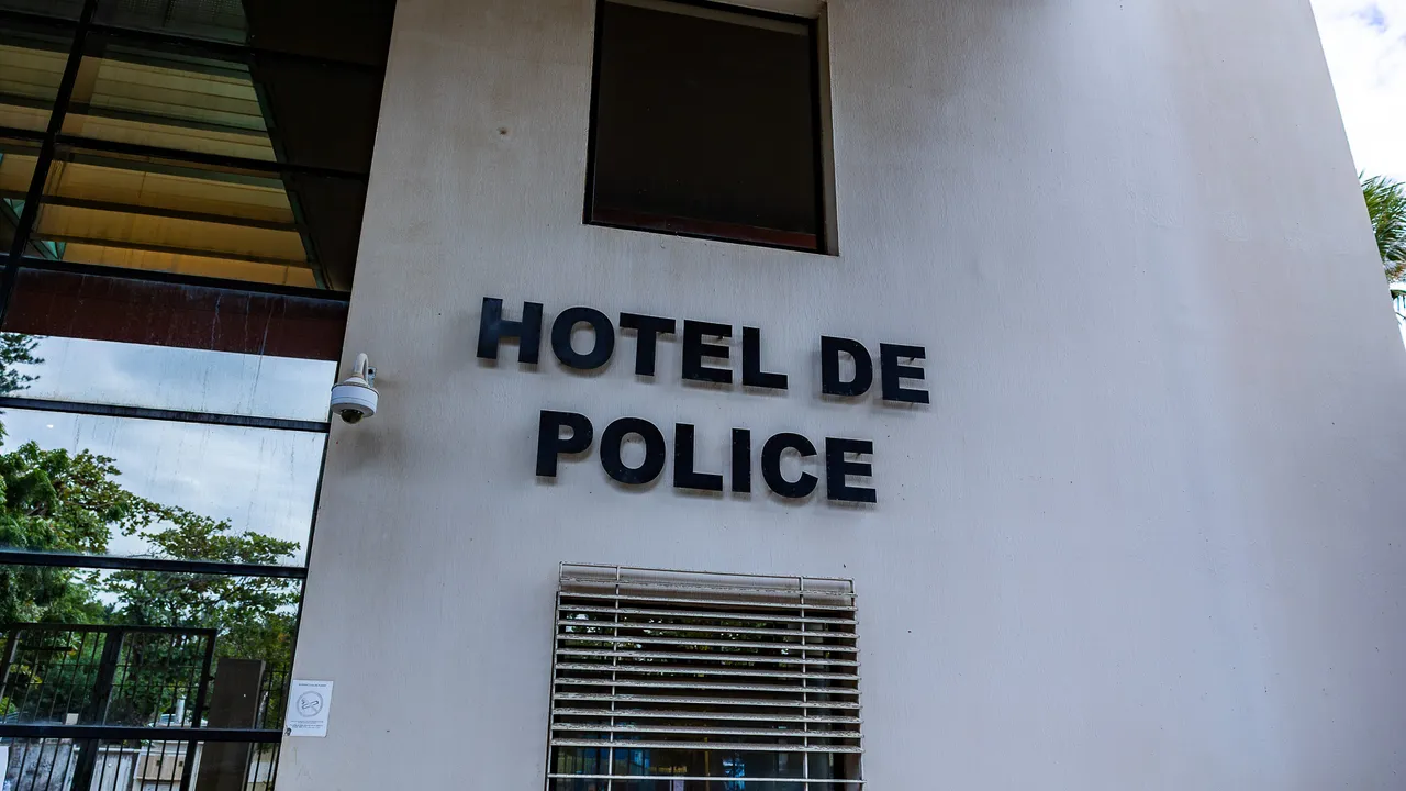 Hôtel de Police de Saint Pierre (8)