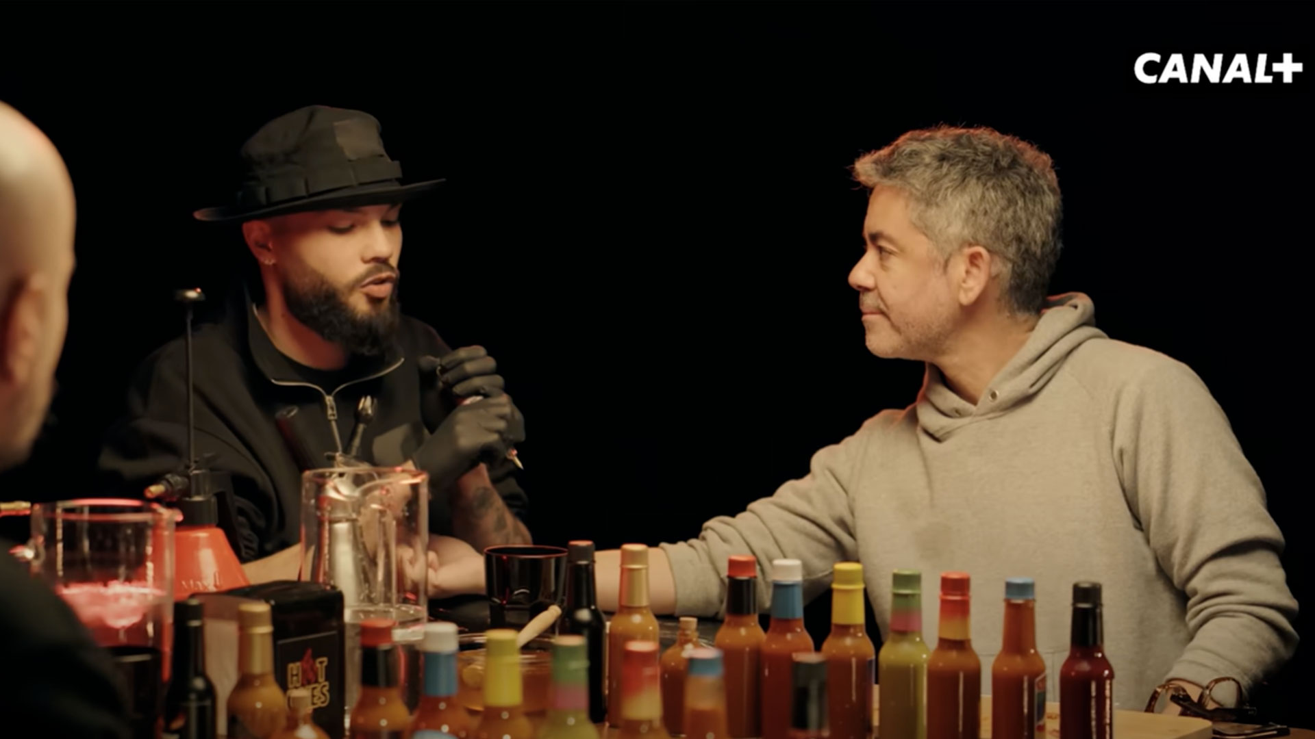 Manu Payet - Hot Ones