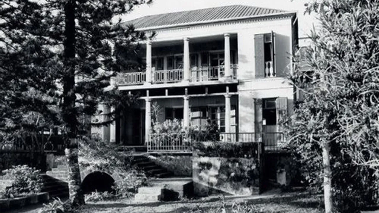 Ecole-St-Charles