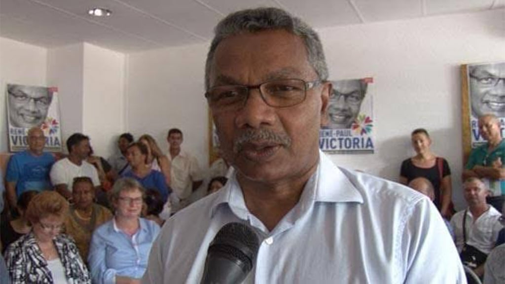 René-Paul Victoria, LR