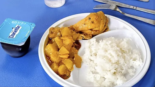 CANTINE REPAS 3 Régal des Iles, Département