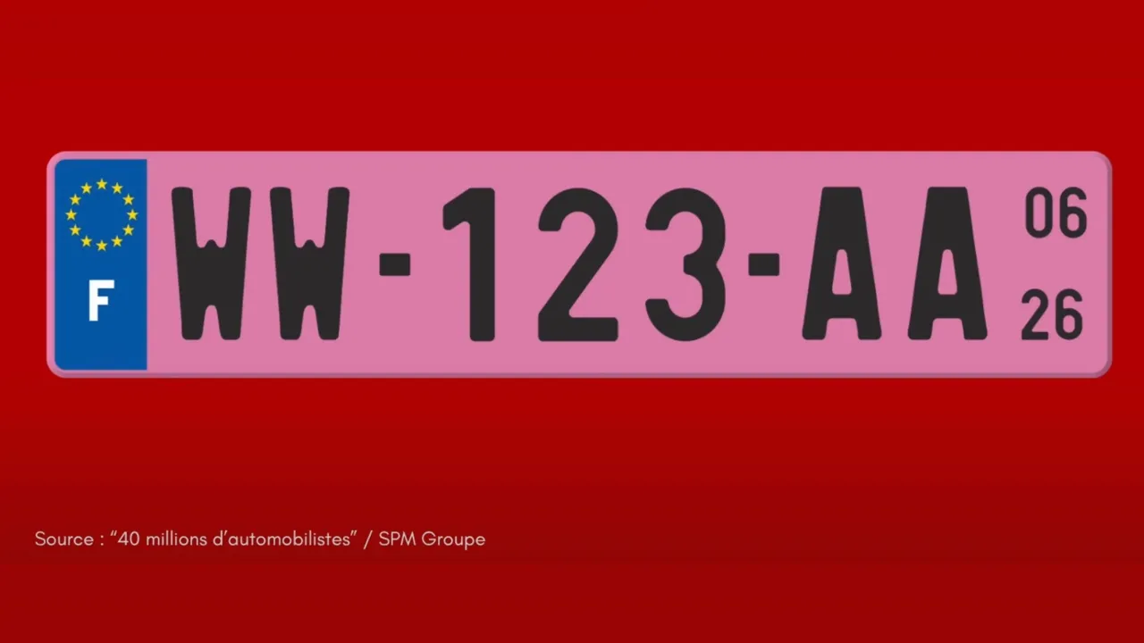 plaque immatriculation rose © capture d'écran Youtube 40 millions d'automobilistes