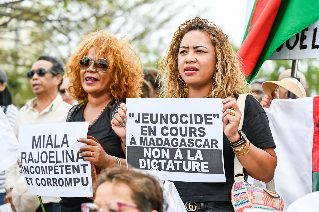 MANIF MADA 11 OCTOBRE-5