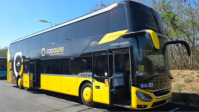 CAR JAUNE ETAGE 3