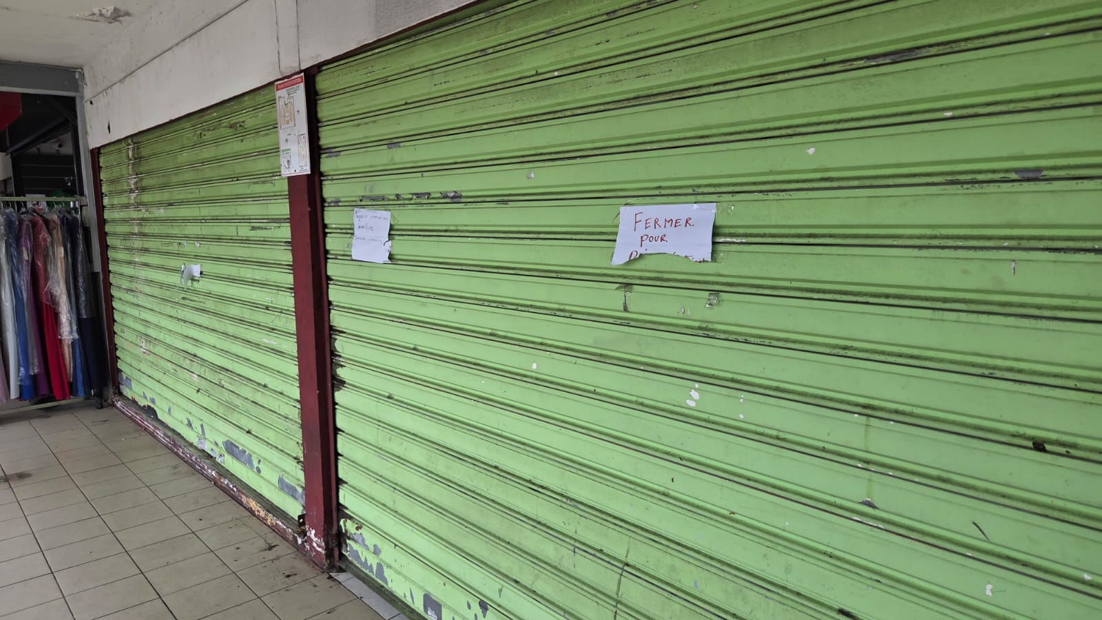 Bazar Lotus, fermeture administrative