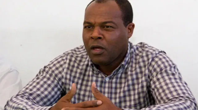 cyril hamilcaro La municipalité de St-Louis demande à Cyril Hamilcaro de recouvrer ses dettes.