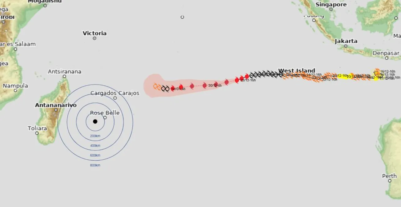 grant OI Le cyclone Grant à plus de 3.000 km de La Réunion.